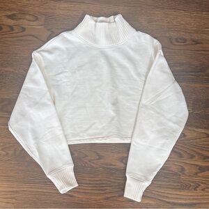 NWT ALO Yoga Cropped Serenity Coverup in Ivory, Size XS